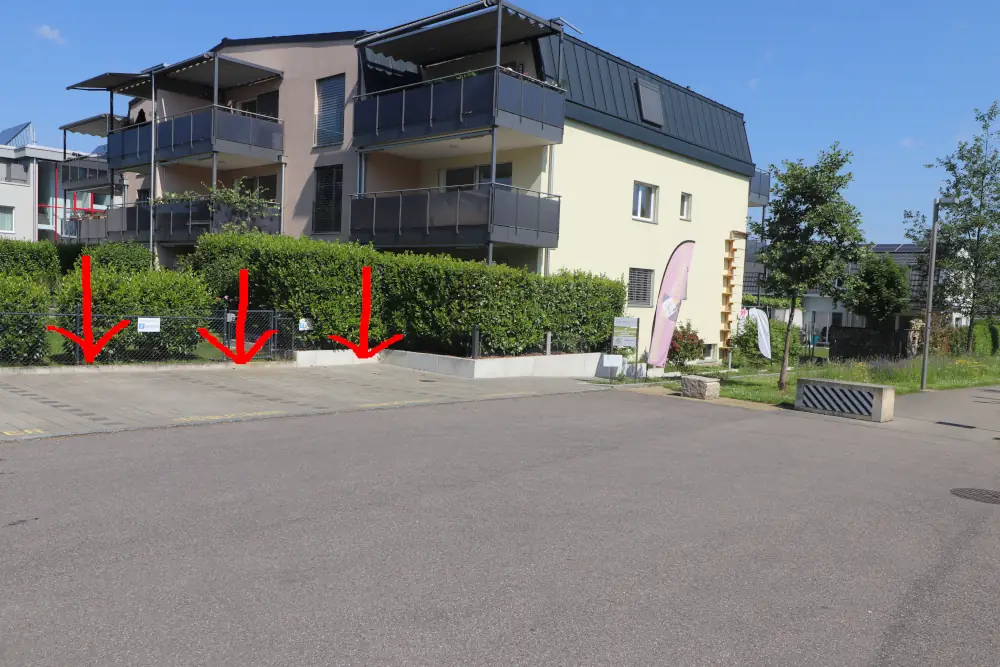 Polstern Sie Ihre Haut mit medizinischer Power tiefenwirksam auf. Erleben Sie sofortige Festigung der Konturen und neue Elastizität. Jetzt Termin buchen! 